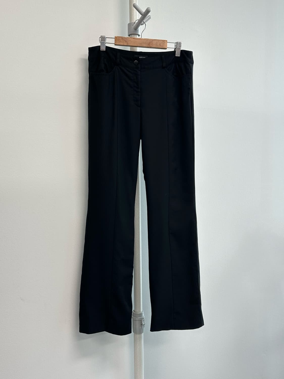 랑방 절개 디자인 울 슬랙스 상품이미지1