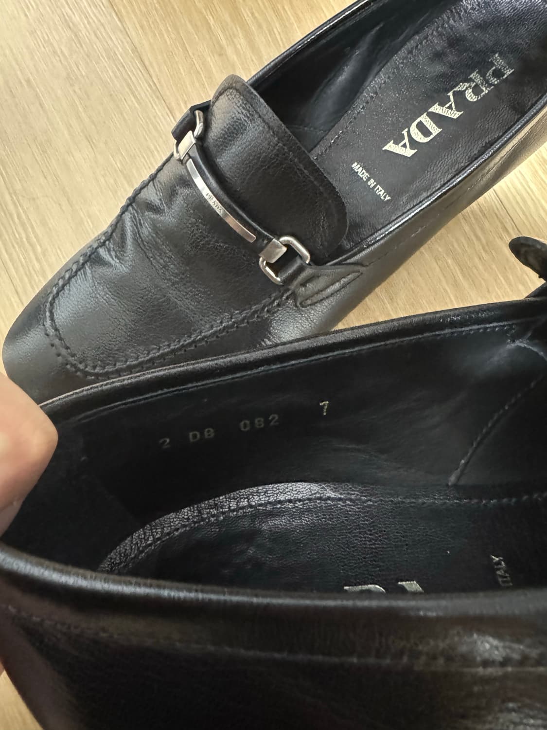 프라다 버클로퍼 상품이미지6