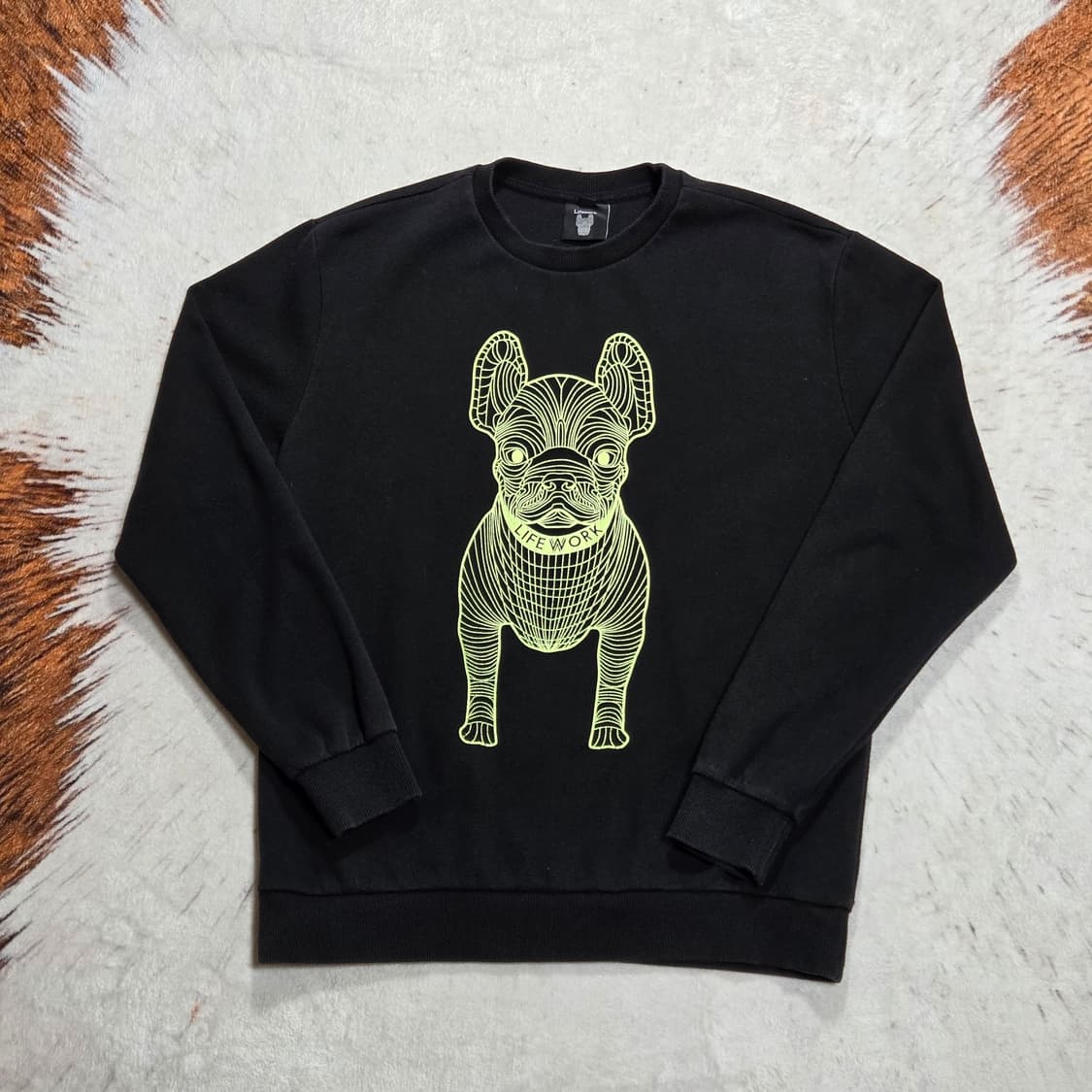 라이프워크 블랙 맨투맨 상품이미지1