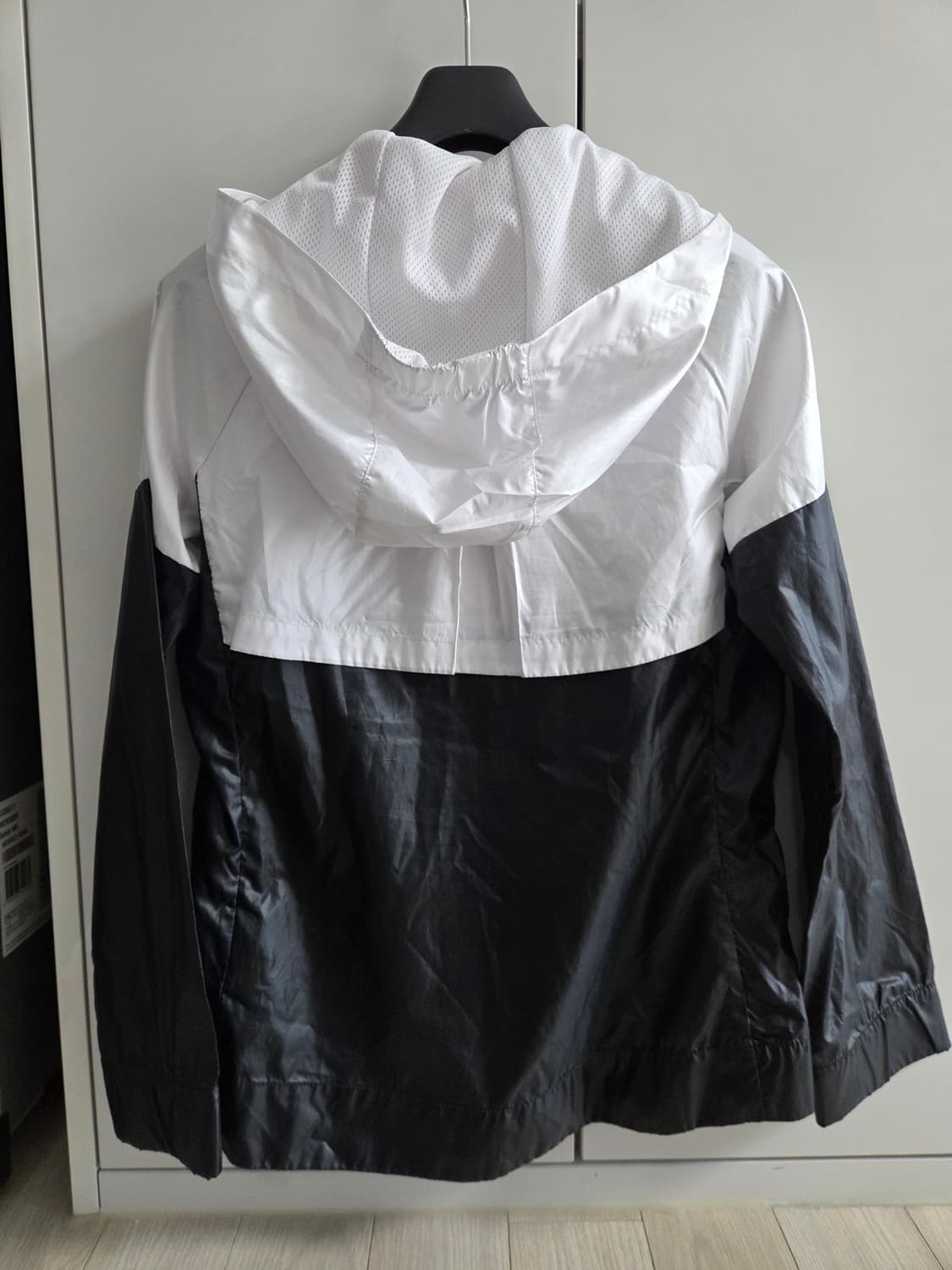 나이키 바람막이 점퍼 12-13세  상품이미지4