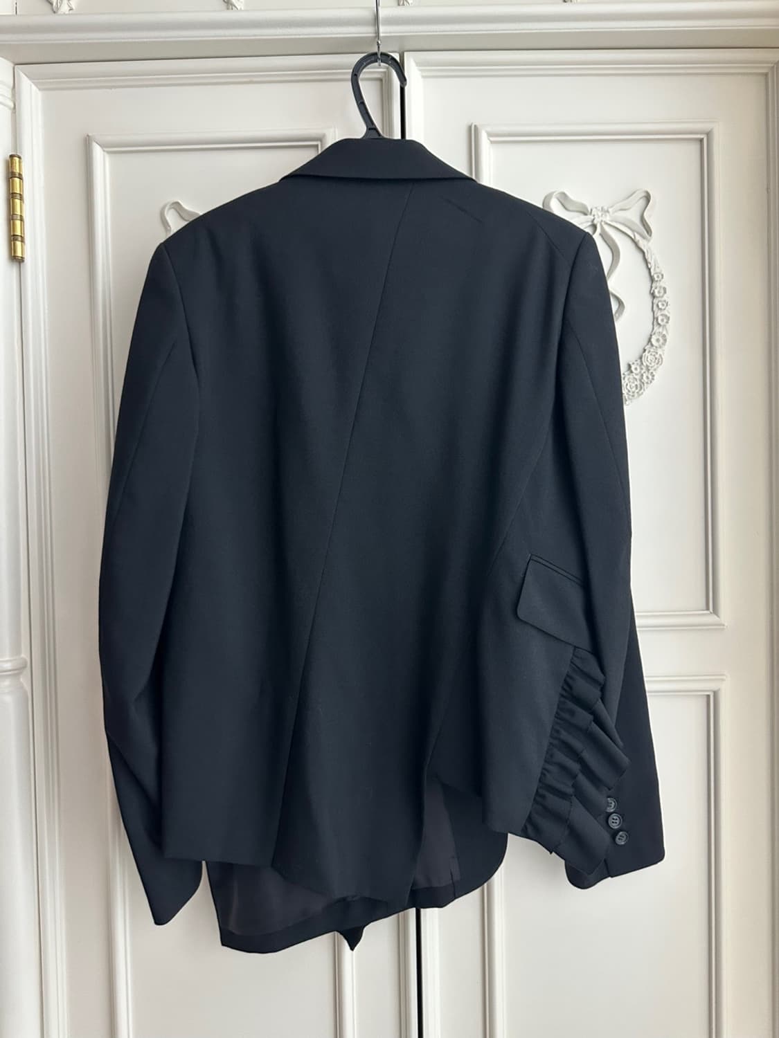 블랙 꼼데가르송 비대칭 프릴 자켓 상품이미지3