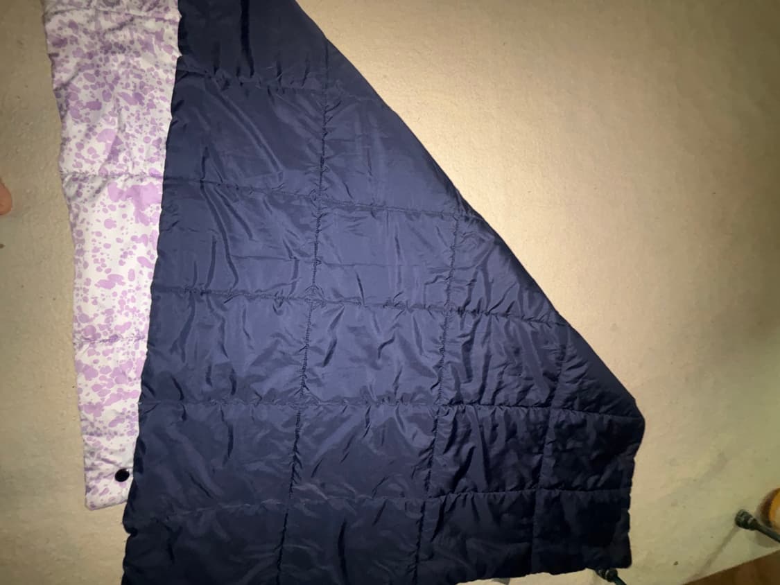 투썸x크로우캐년 패딩 담요 상품이미지2