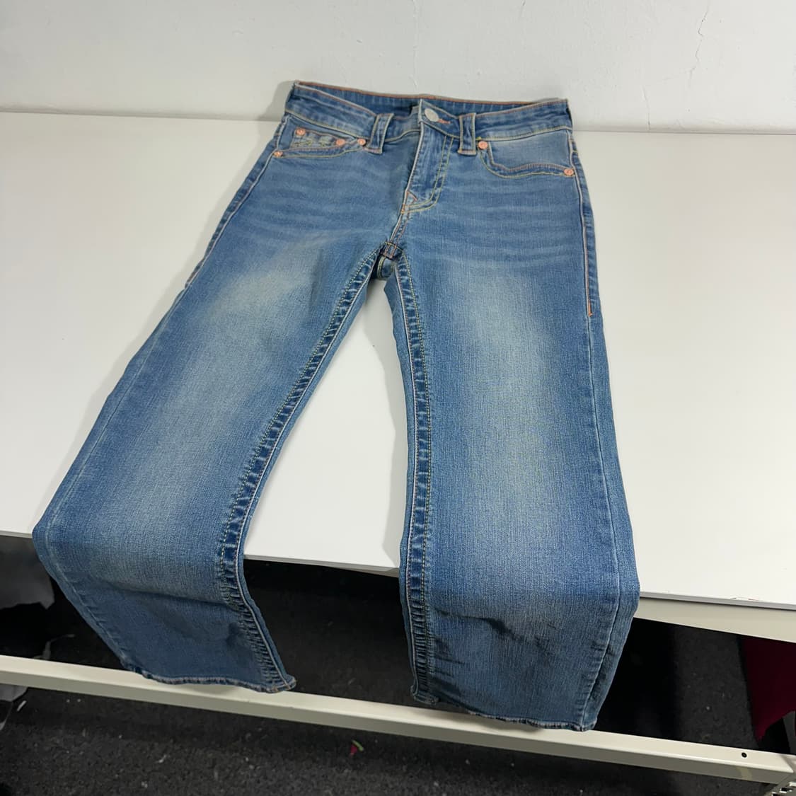 26 트루릴리전 연청 부츠컷 플레어진 상품이미지4