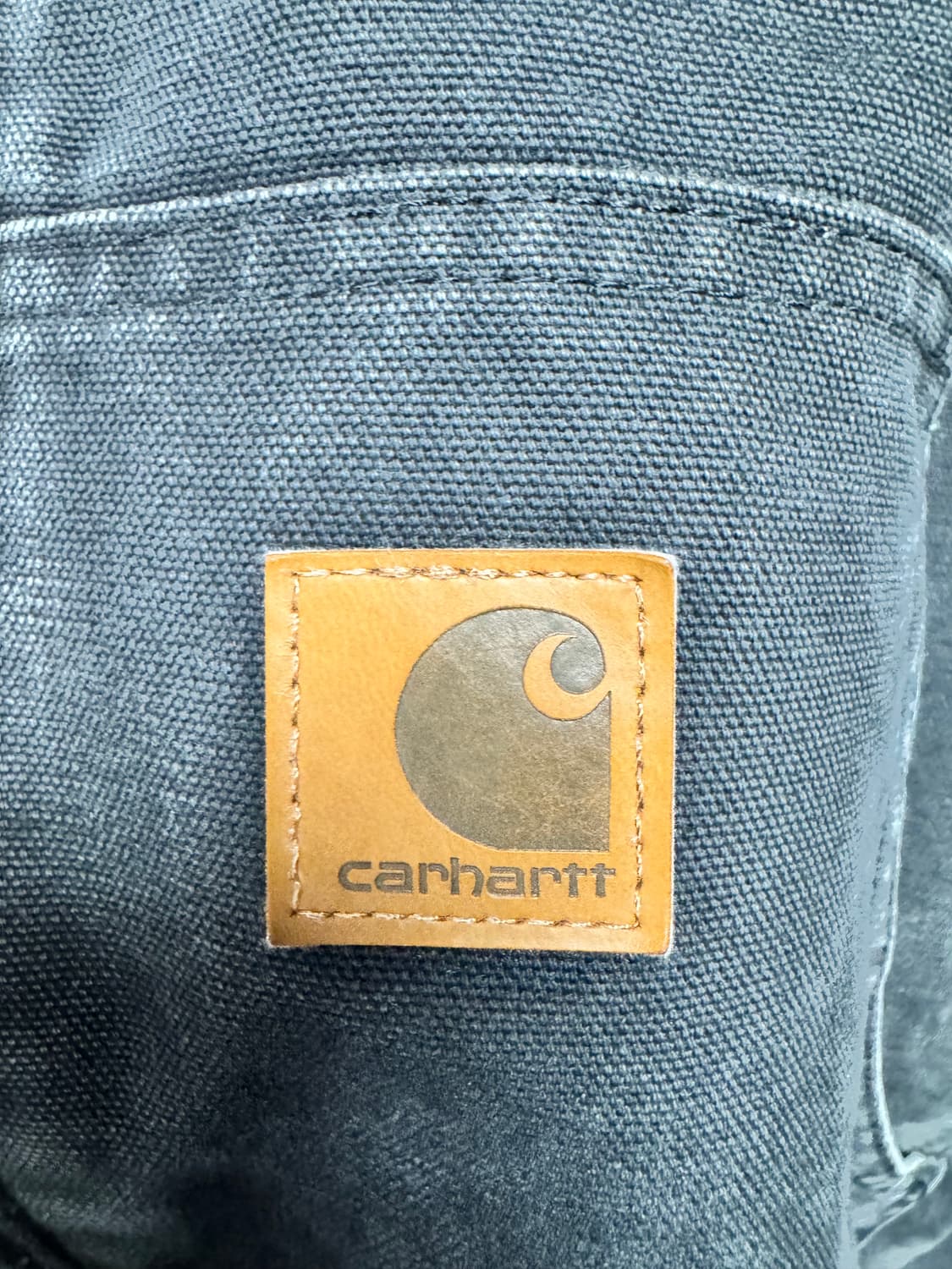 칼하트 j130 블랙 라지 판매합니다 상품이미지6