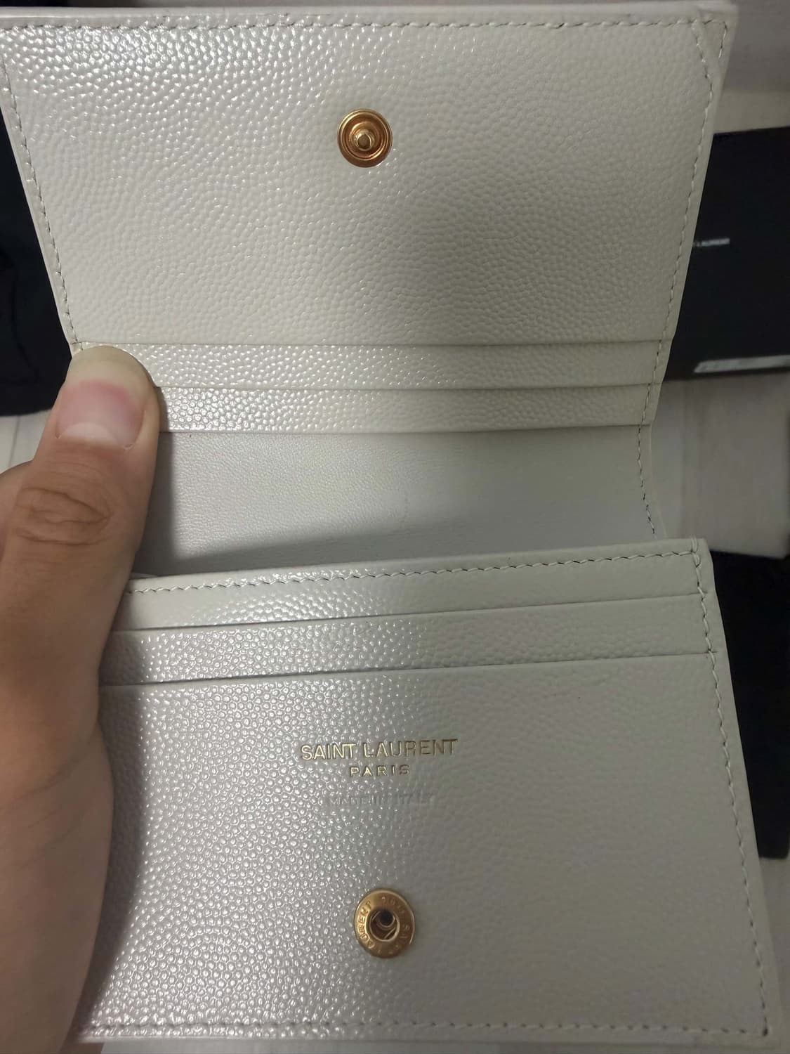 생로랑 마틀라세 반지갑 상품이미지3