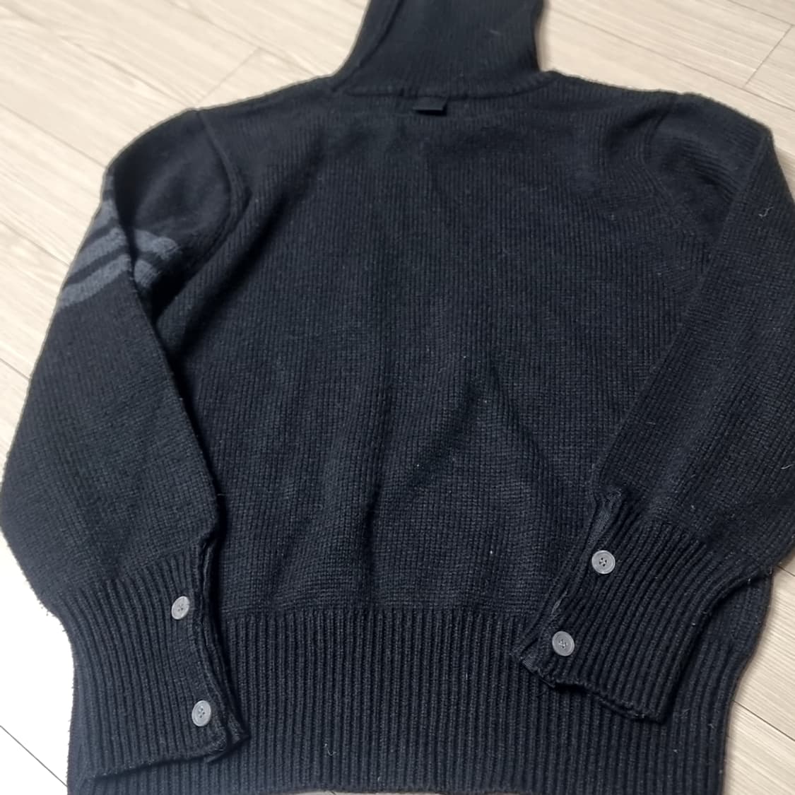 톰브라운 블랙 골지 니트 목폴라 스웨터(95-100) 상품이미지6