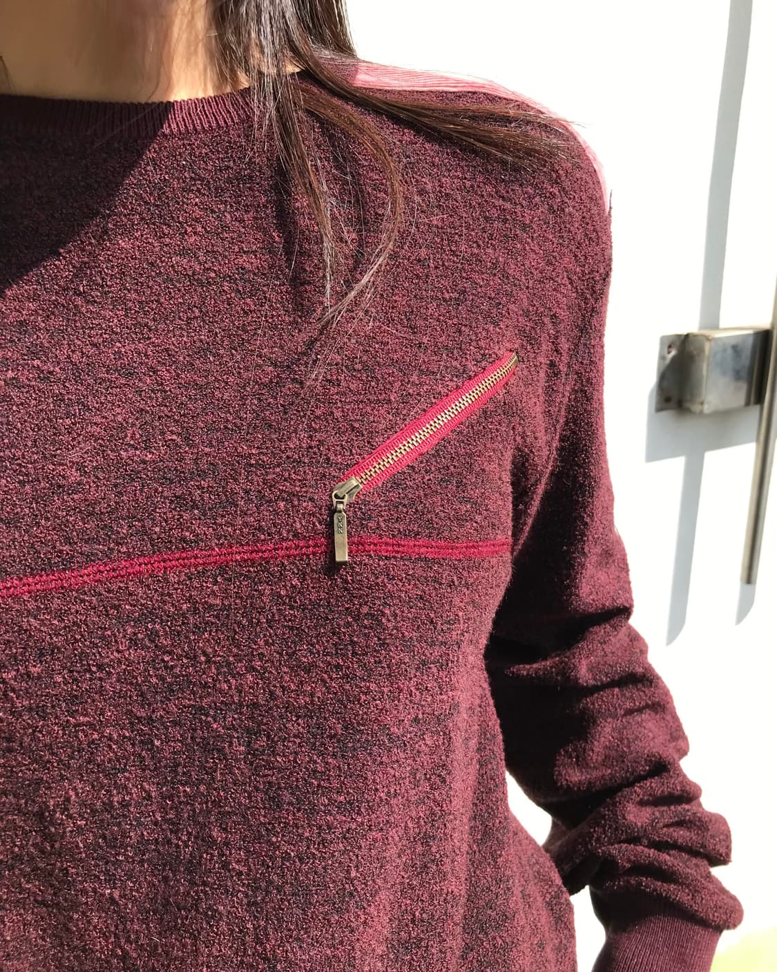 버건디 지퍼 포켓 티셔츠 상품이미지3