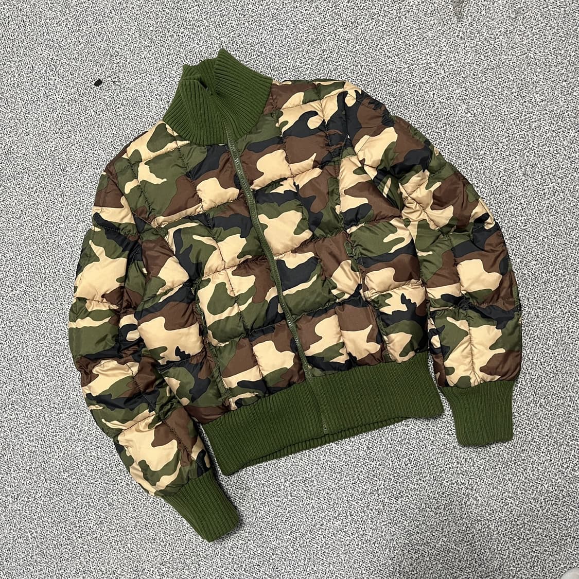 타미힐피거  카모 퀄팅 푸퍼 자켓 상품이미지1