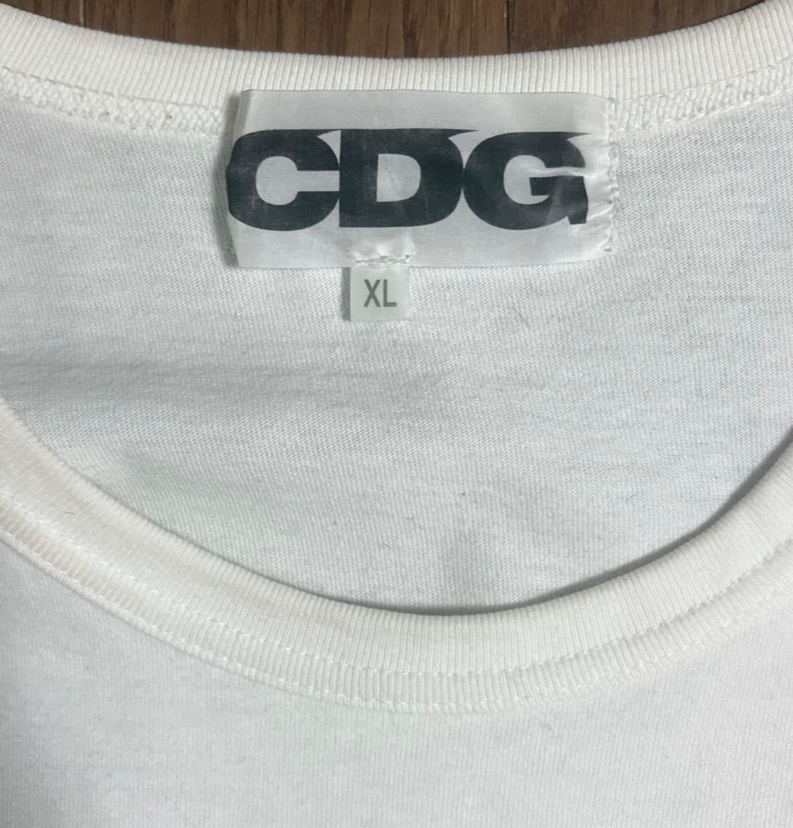 cdg 꼼데가르송 롱슬리브 xl 상품이미지3