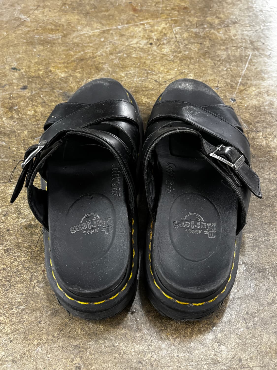 닥터마틴 블랙 레더 버클 샌들 240 상품이미지5