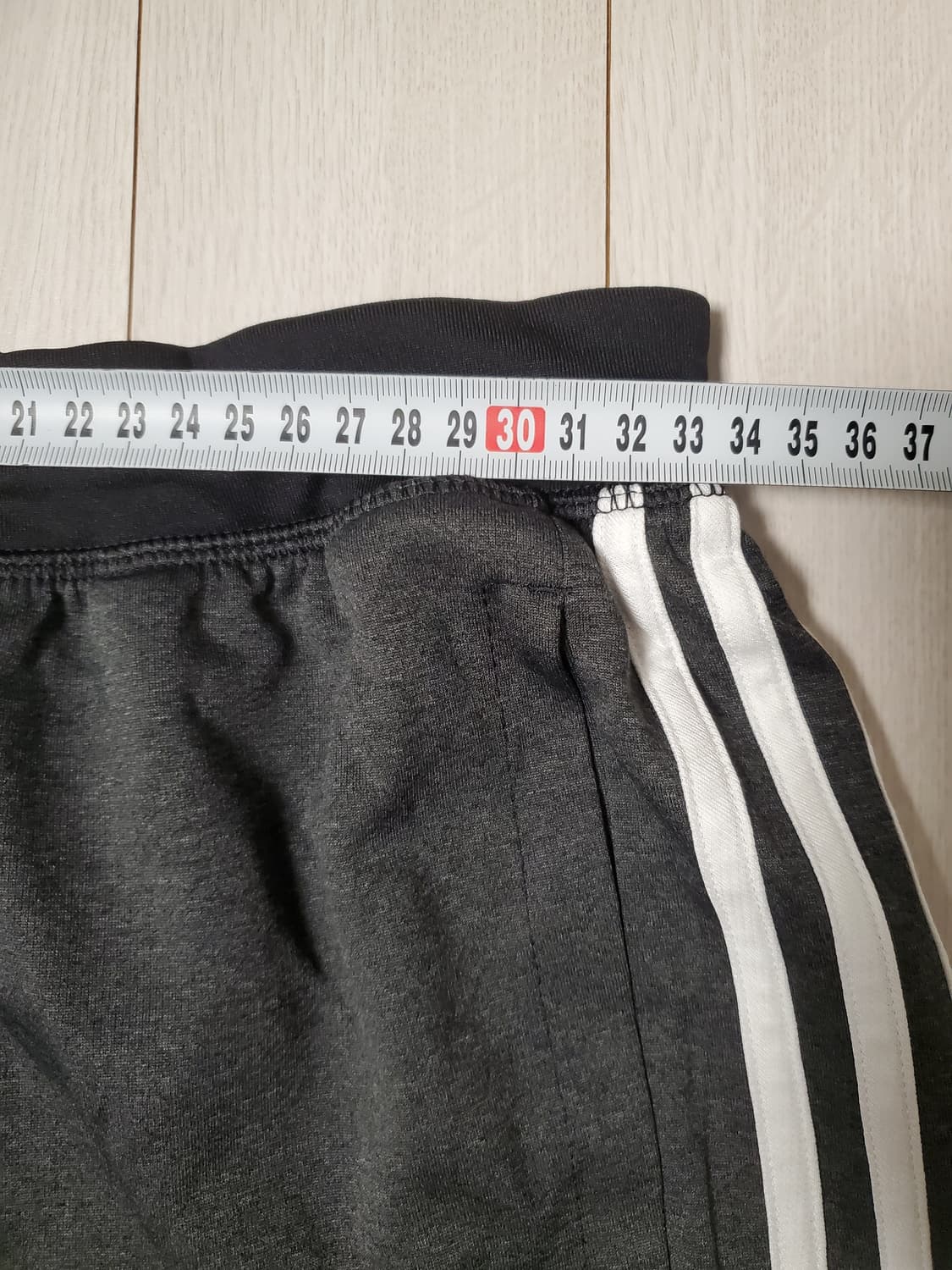 아디다스 4크레프트 스포츠 헤더 3선 쇼츠 DU1599 사이즈m

스포츠 상품이미지4