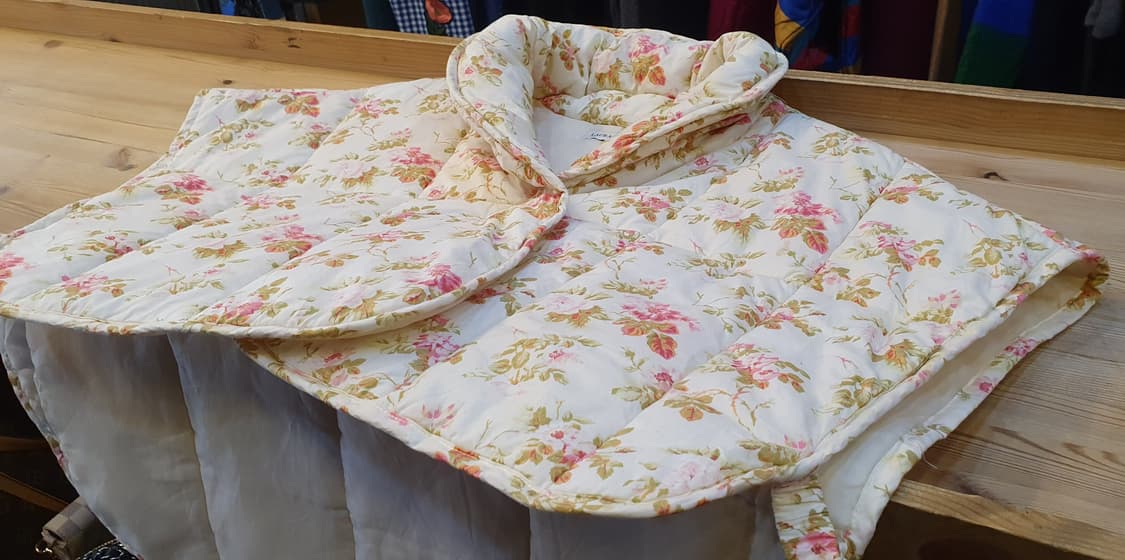 free.로라애슐리 숄더패딩 상품이미지3