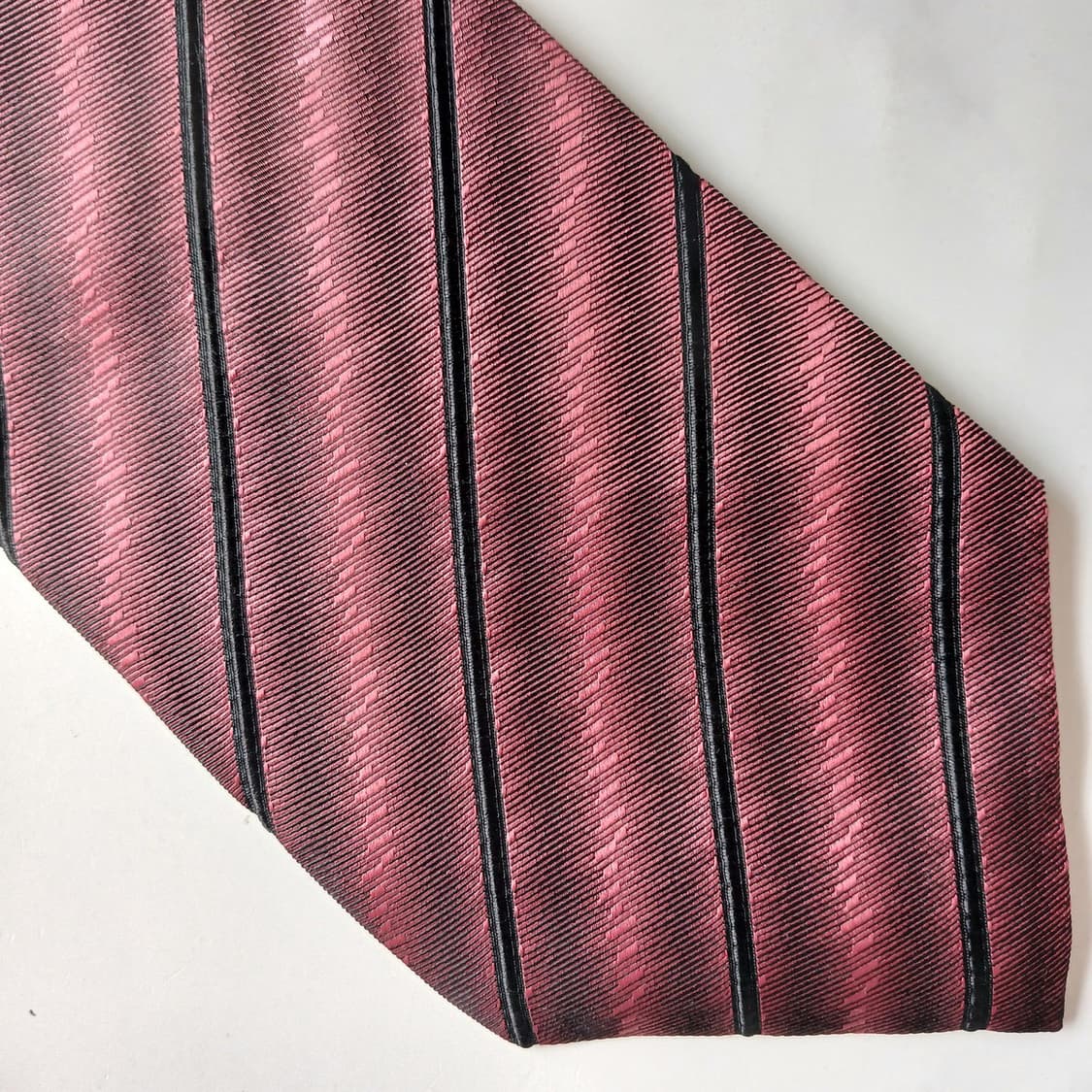 아쿠아스큐텀 실크 와인 스트라이프 넥타이 9.7cm A+등급 G11 상품이미지6