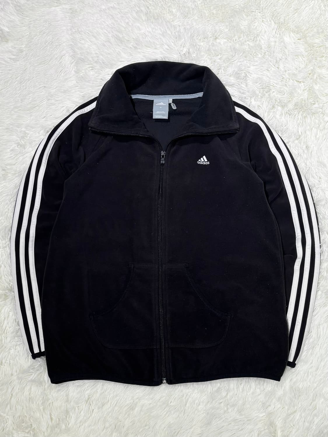 아디다스 블랙 삼선 플리스 집업 상품이미지4