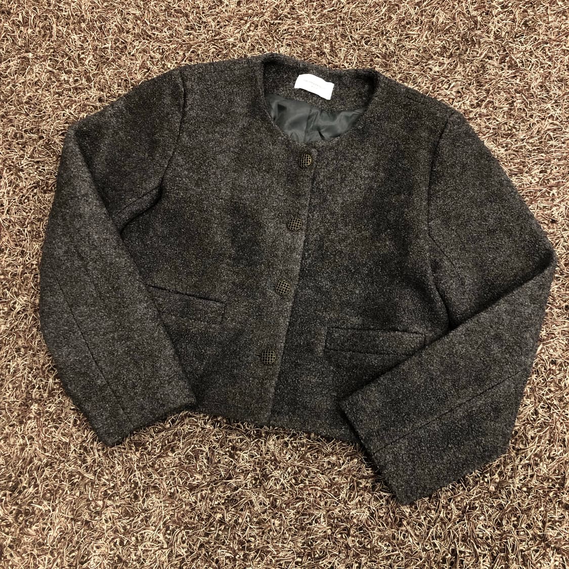 더오픈프로덕트 논카라 버튼 크롭 자켓 상품이미지1