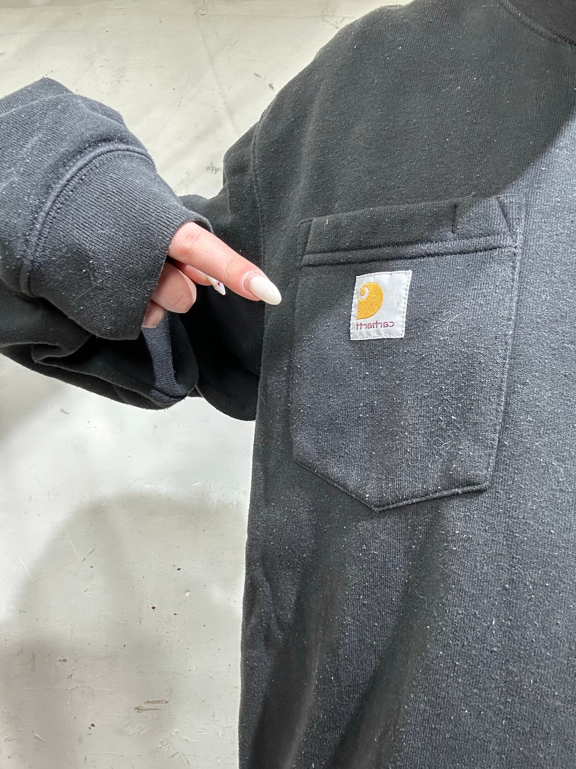 칼하트 블랙 오버핏 맨투맨 S 상품이미지4