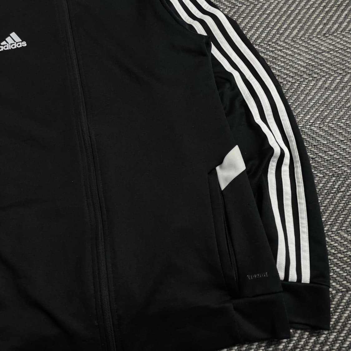 아디다스 에센셜 트랙탑 블랙 져지y 4449 상품이미지3