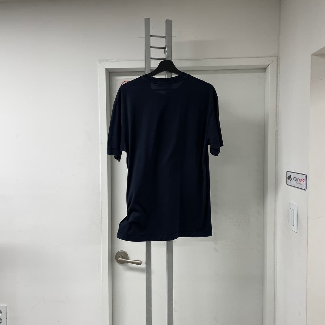 스톤아일랜드 네이비 반팔 티셔츠 L 상품이미지7