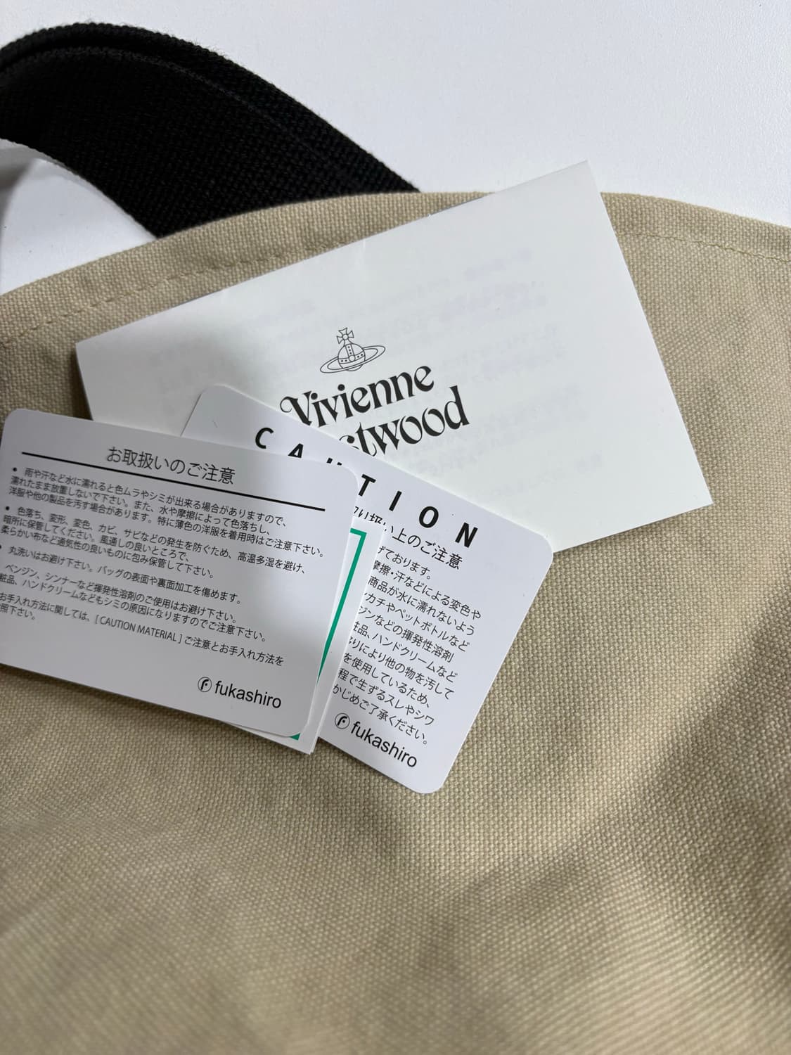 비비안웨스트우드 크로스백 상품이미지4