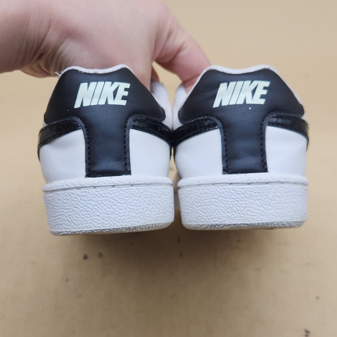 나이키 코트 로얄2 스니커즈 225 상품이미지4