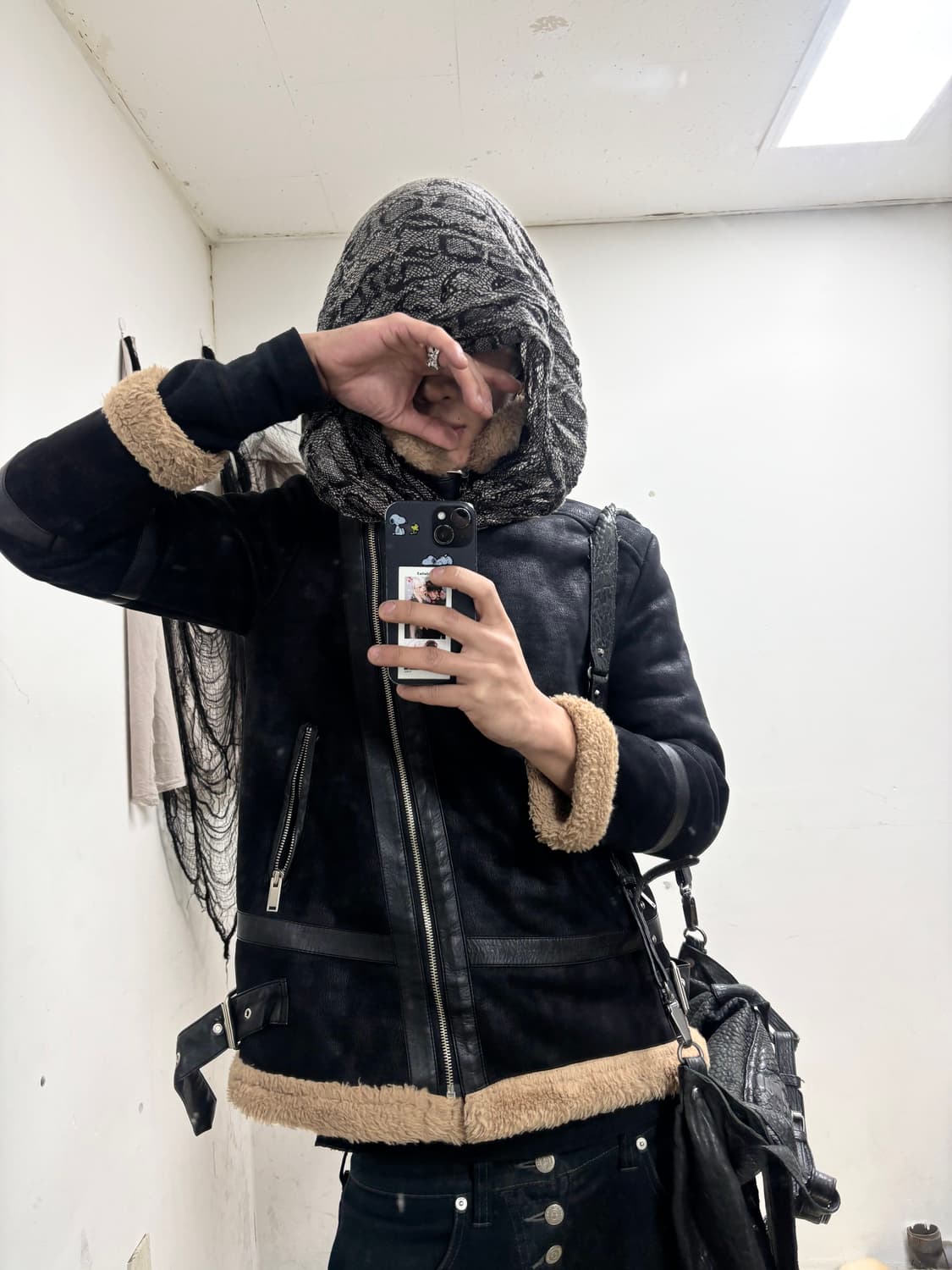 Black Washed Fur Trimming Buckle Mustang 상품이미지1