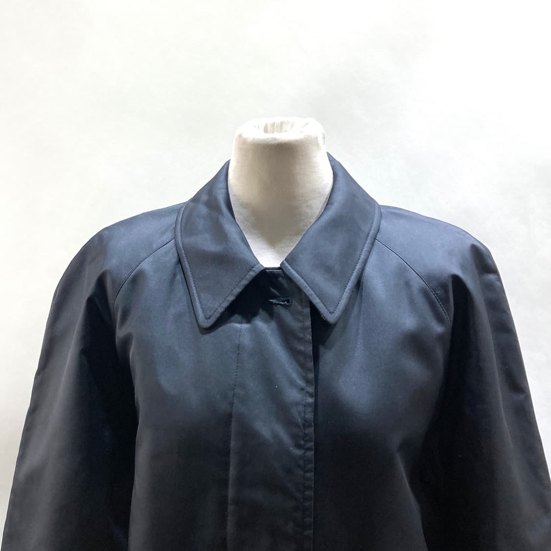 버버리 정품 여성트렌치자켓 66-77 영구제 상품이미지2