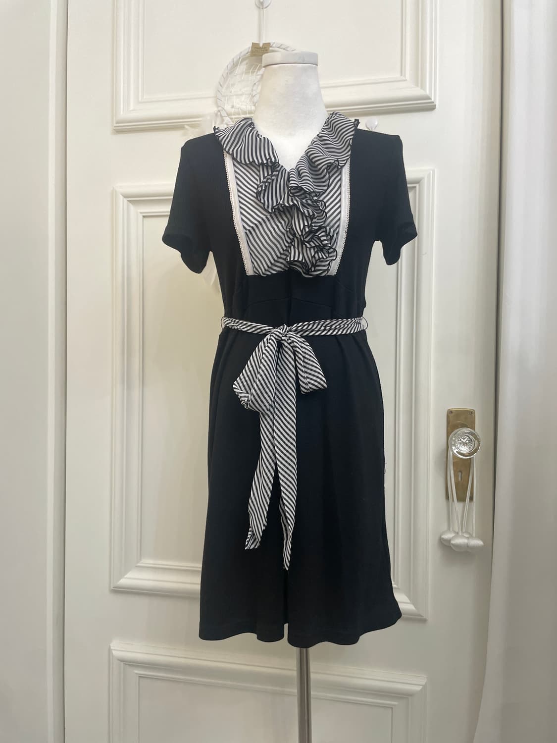 black stripe ruffle belt point opc 상품이미지1