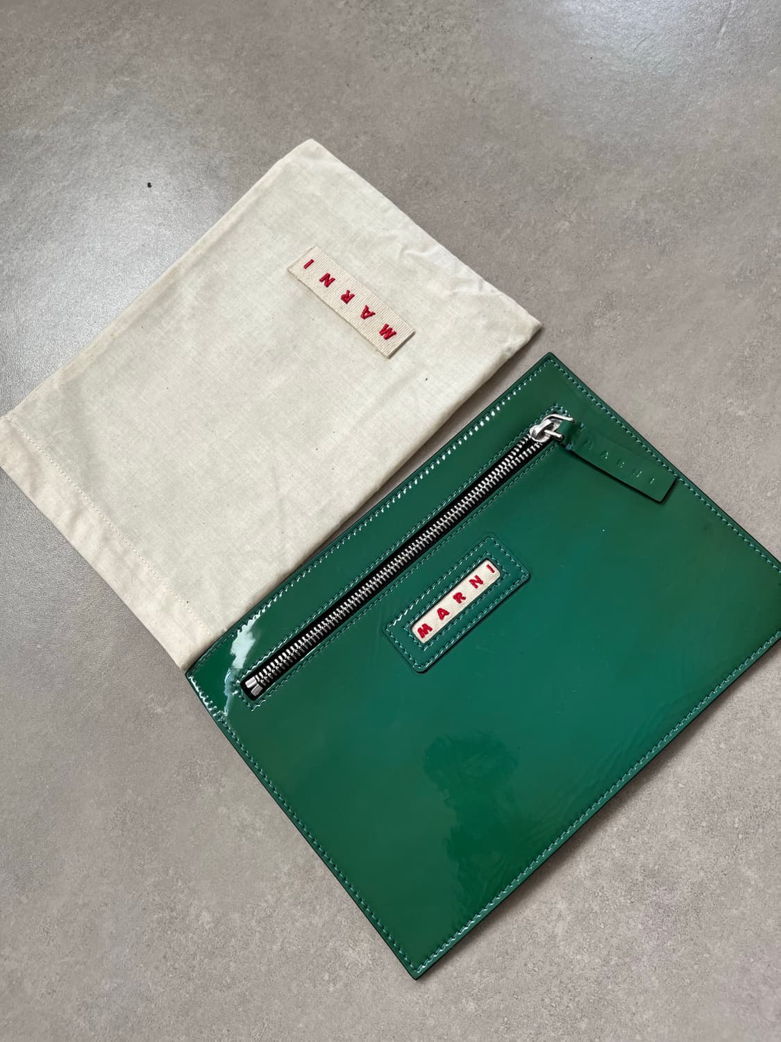 마르니 클러치 상품이미지1