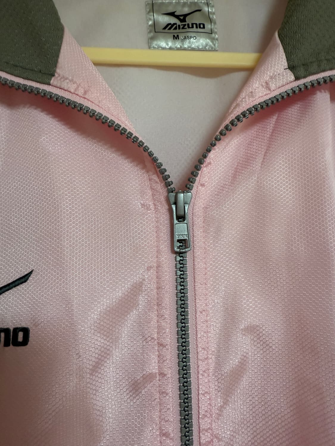 미즈노 회핑 핑크 바람막이 상품이미지4