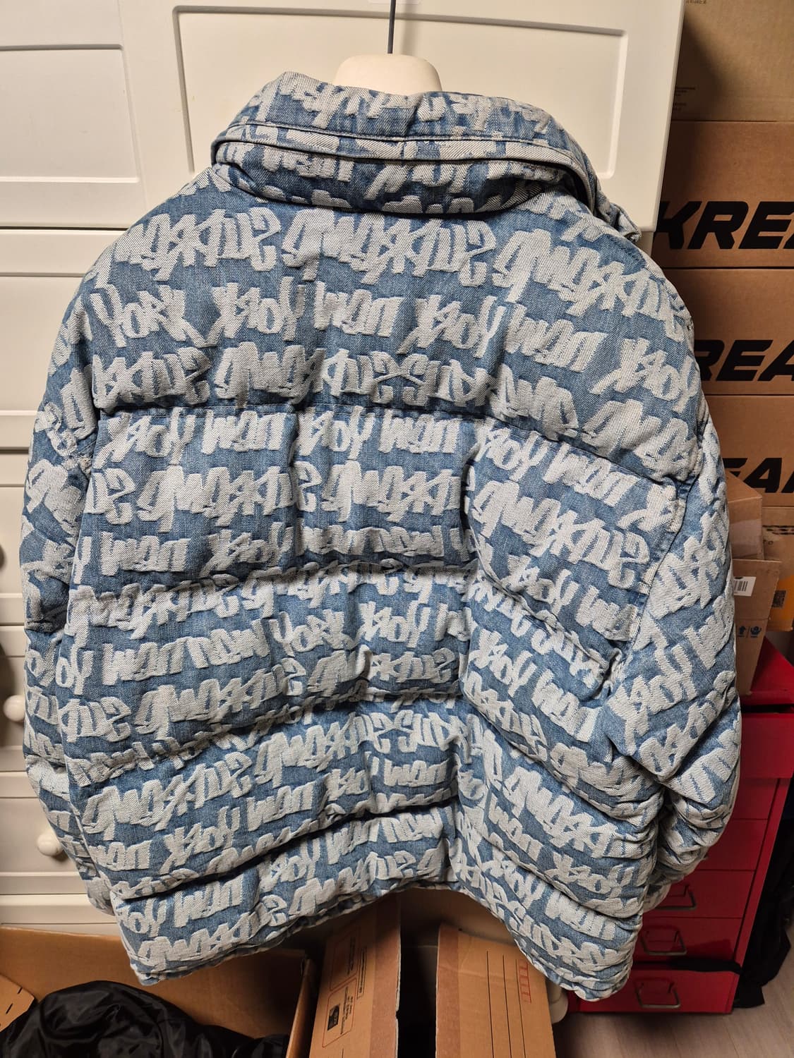 슈프림 2022 팻팁 자카드 데님 자켓 XL 판매 합니다.  상품이미지4