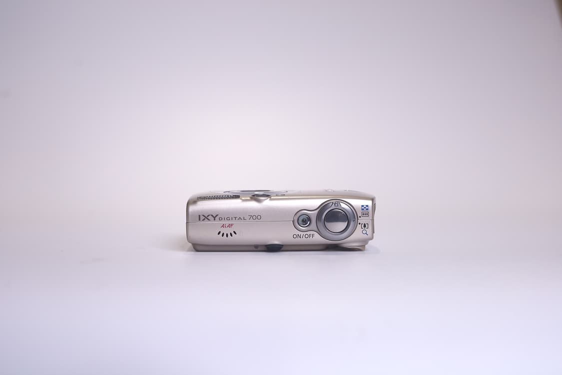 캐논 익시 디지털 700(익서스 750 모델) 샴페인 골드 (액정 열화) 상품이미지5