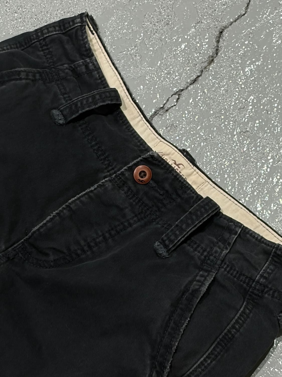 홀리스터(Hollister) 블랙 카고 반바지 상품이미지2