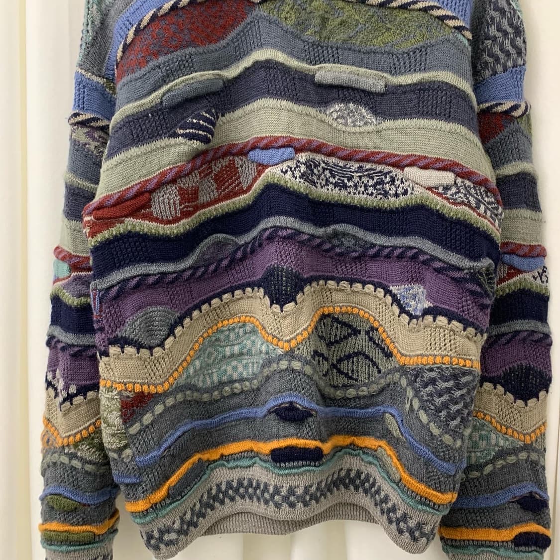 쿠지 멀티컬러 케이블 라운드 니트 상품이미지3