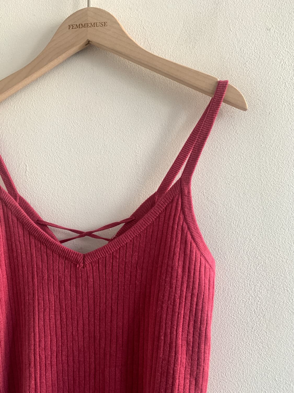 Back strap sleeveless top 상품이미지3