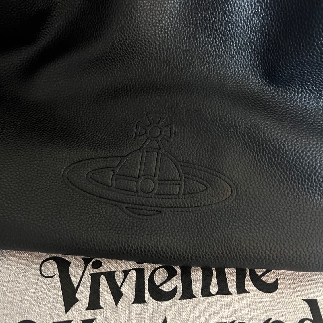 비비안웨스트우드 orb 토트백 상품이미지5