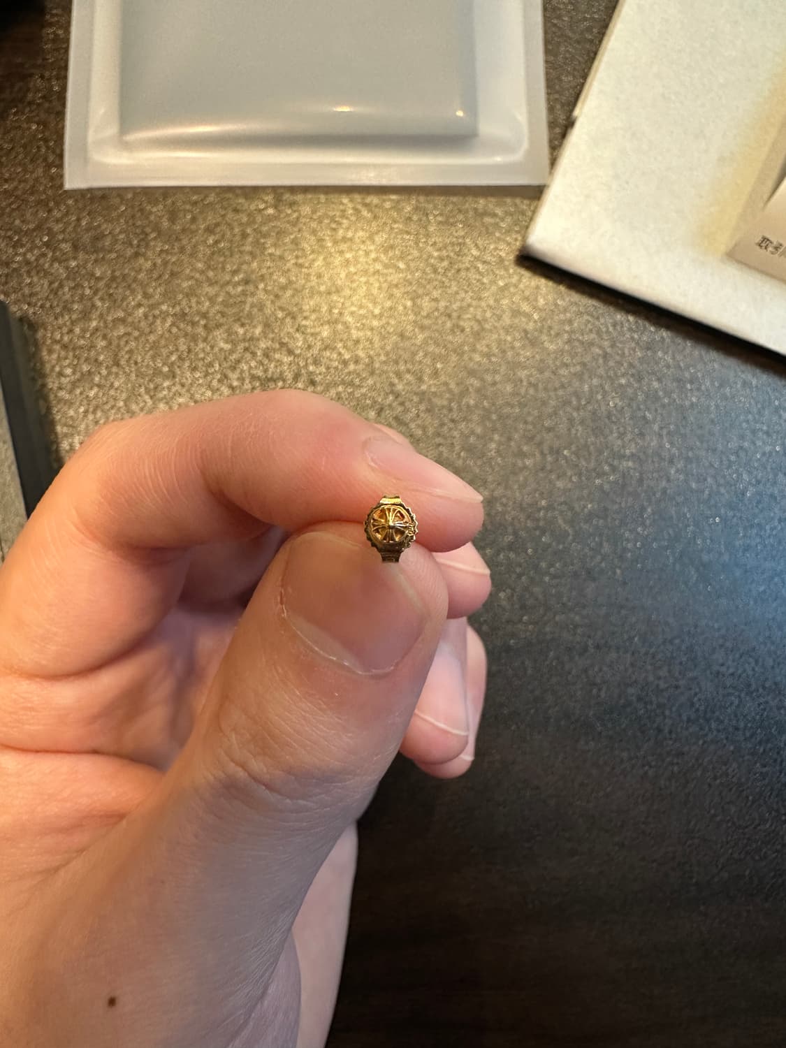 크롬하츠 22k 미니크로스볼 스터드 이어링 (귀걸이) 상품이미지3