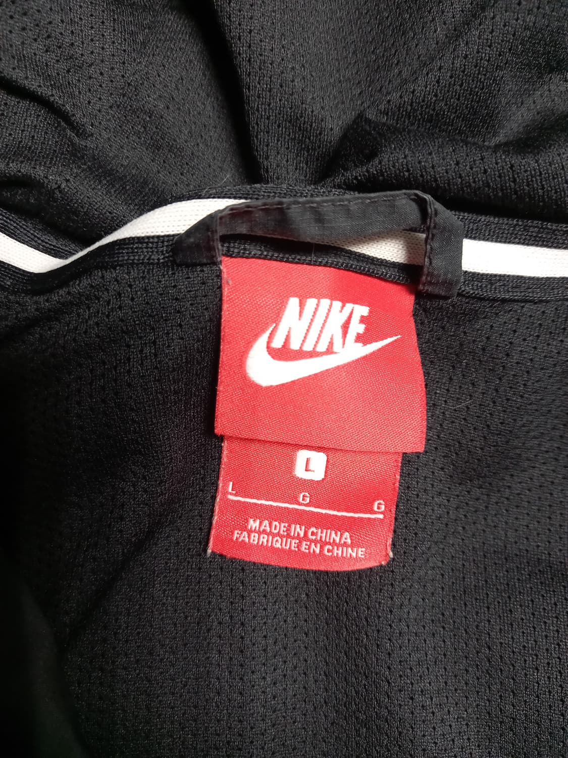 나이키 경량바람막이 블랙 L 상품이미지3