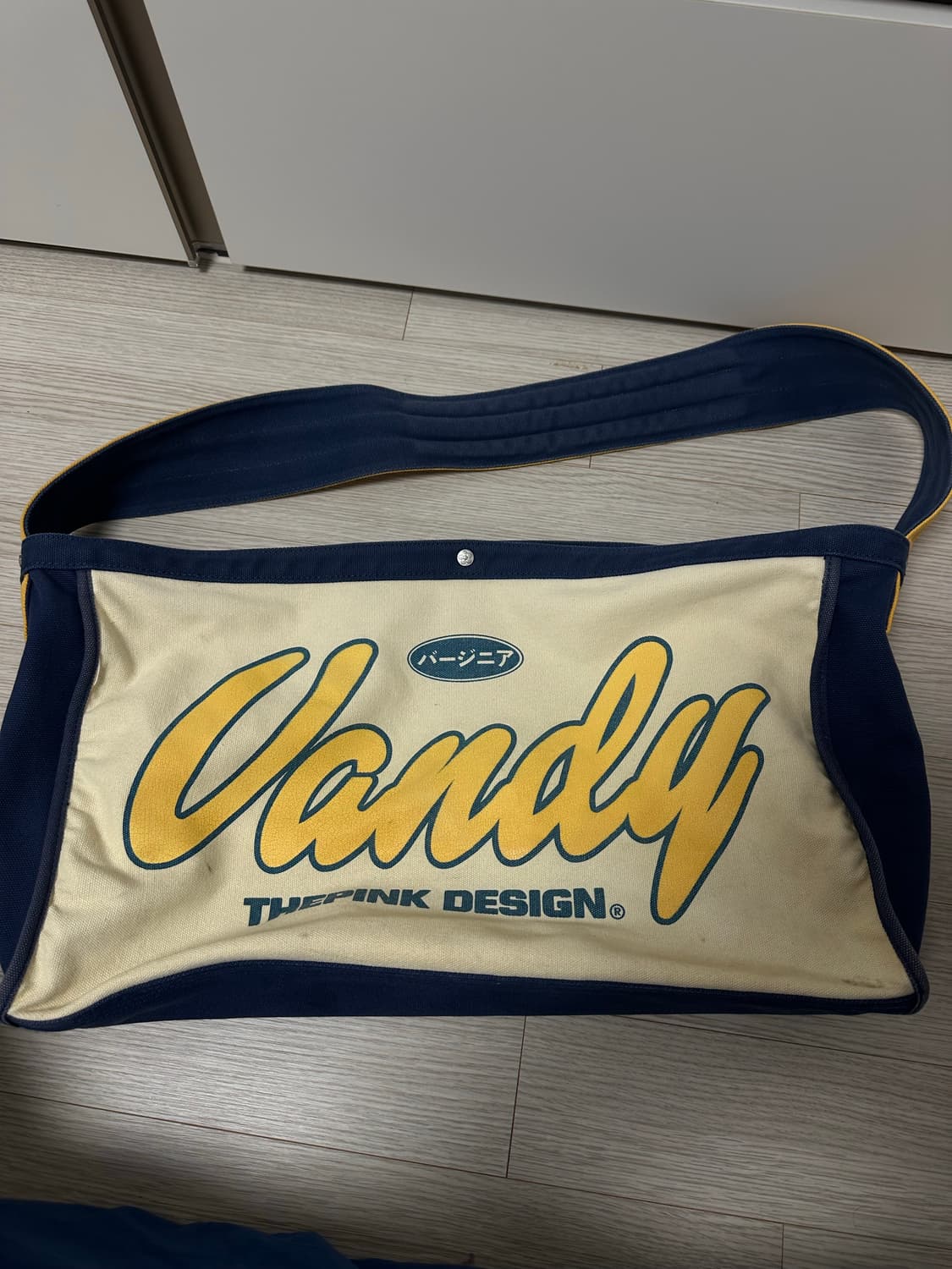 반디더핑크 메일백 상품이미지1