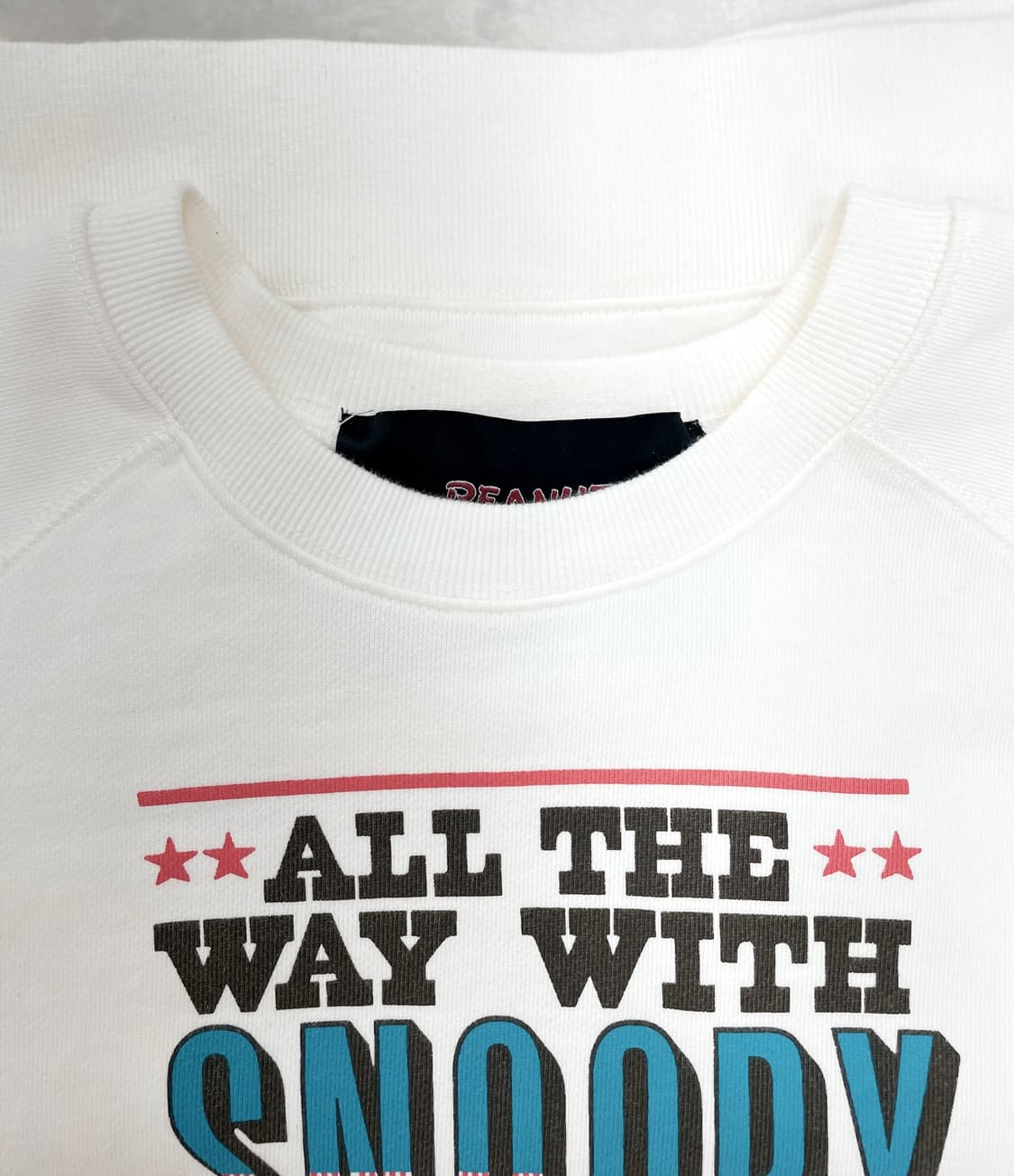 피너츠 x 더 마크 제이콥스 스누피 서핑 맨투맨 상품이미지4