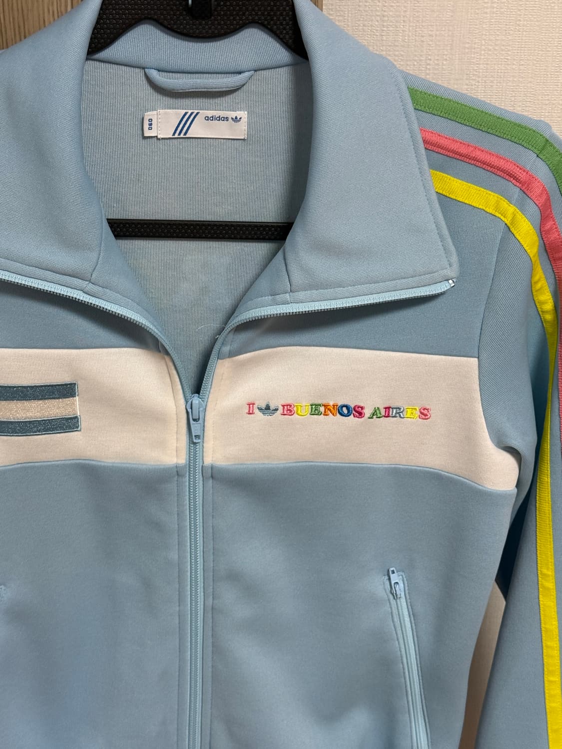 아디다스 여성 부에노스 아이레스 트랙탑 상품이미지2