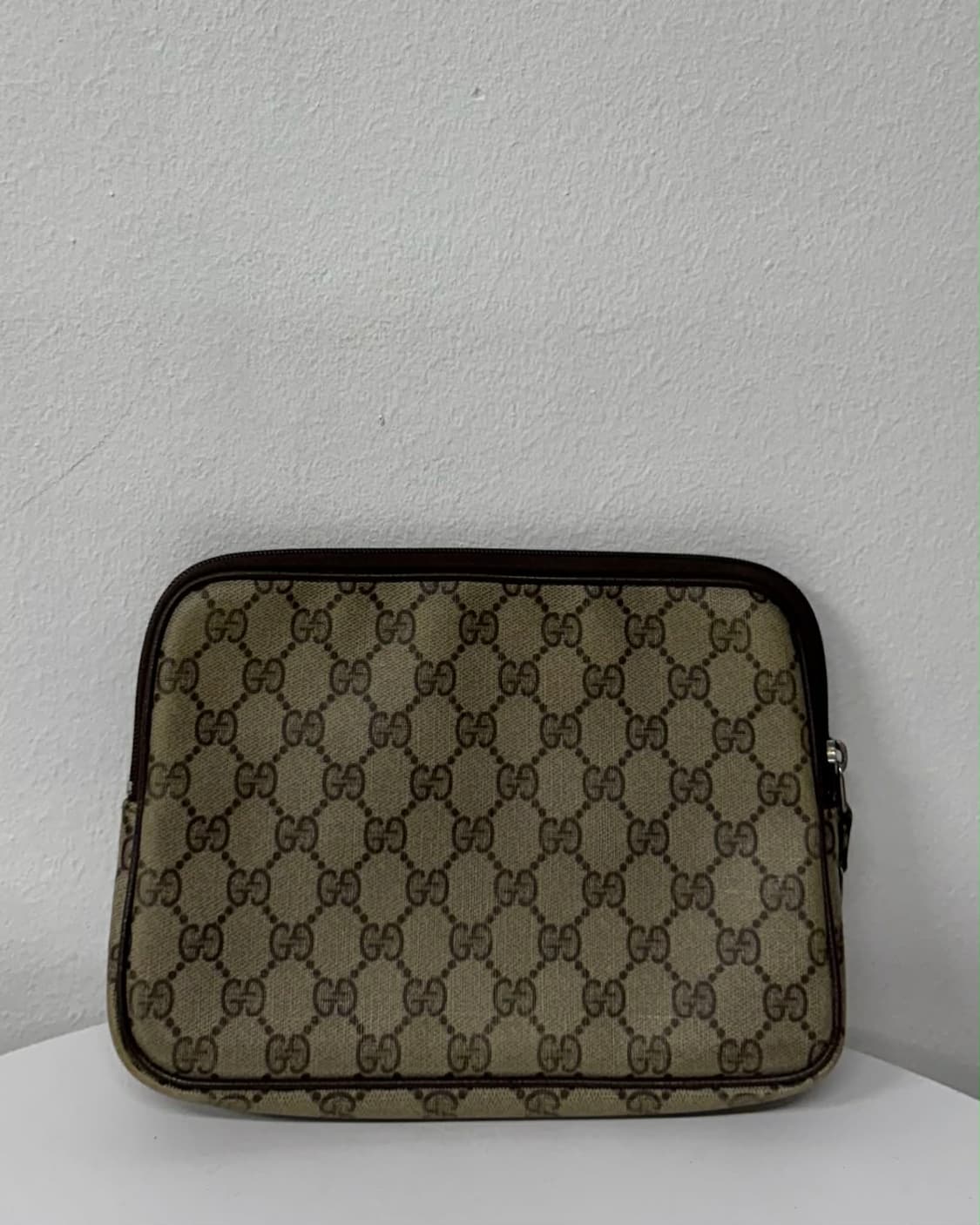 구찌 아카이브 GG 모노그램 파우치 미니 클러치백 상품이미지4