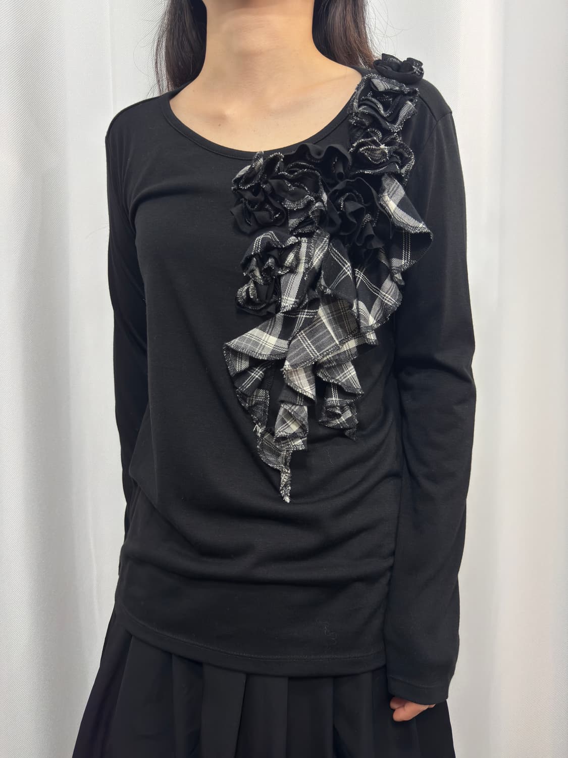 refreshing frill design top 상품이미지2