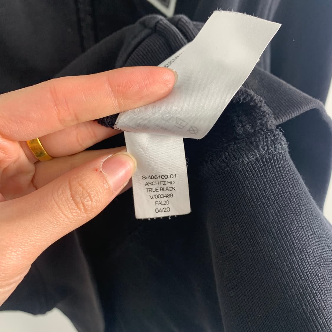 Gap 갭 블랙 후드집업 상품이미지5