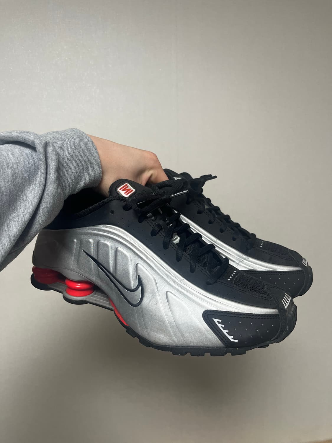 나이키 샥스 R4 265 상품이미지1