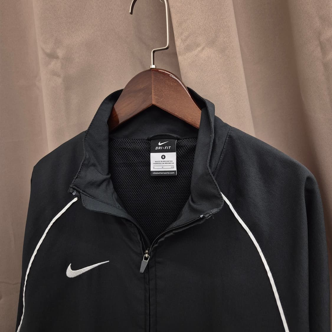 나이키 드라이핏 트랙 자켓 S 상품이미지3