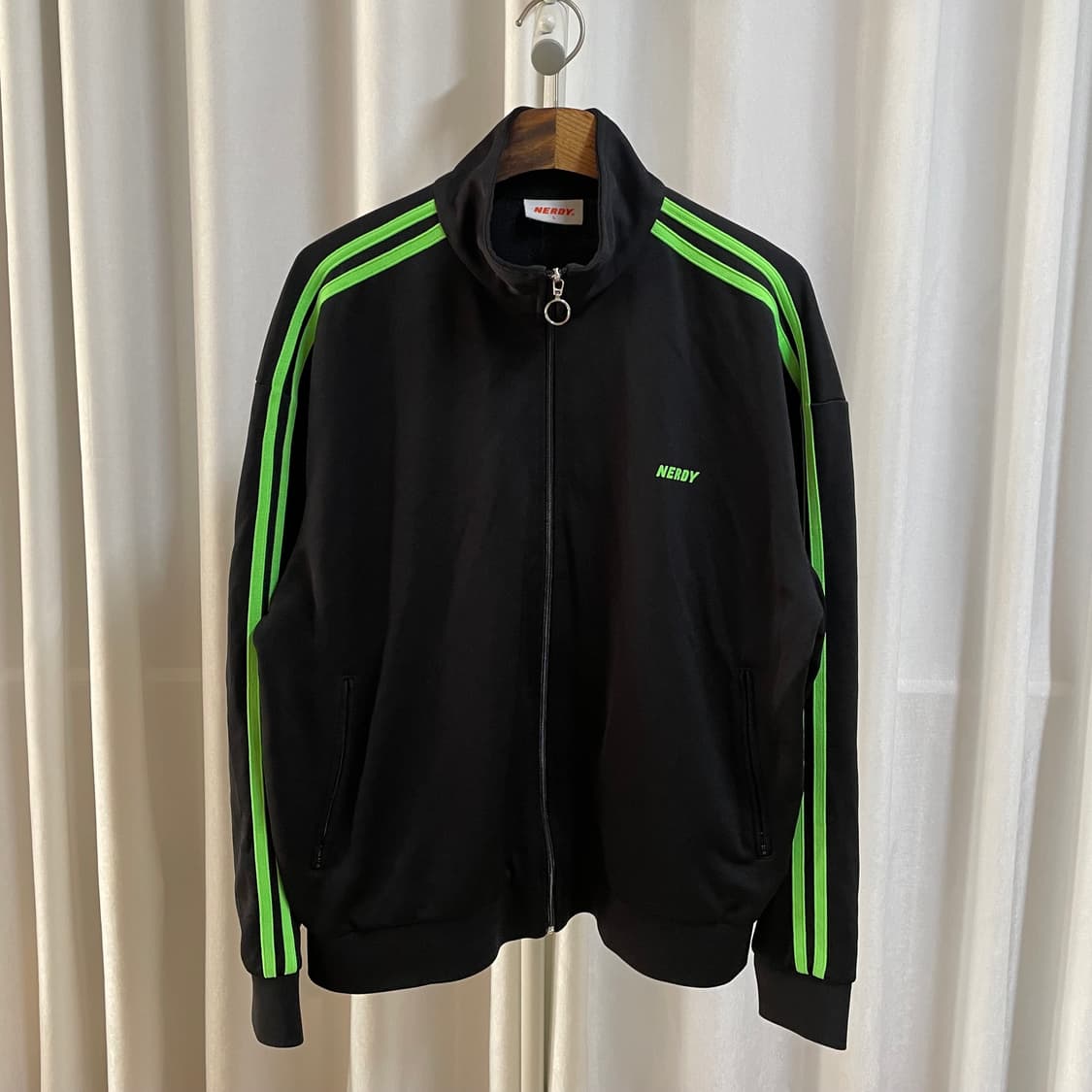 널디 트랙탑 져지 L 상품이미지1