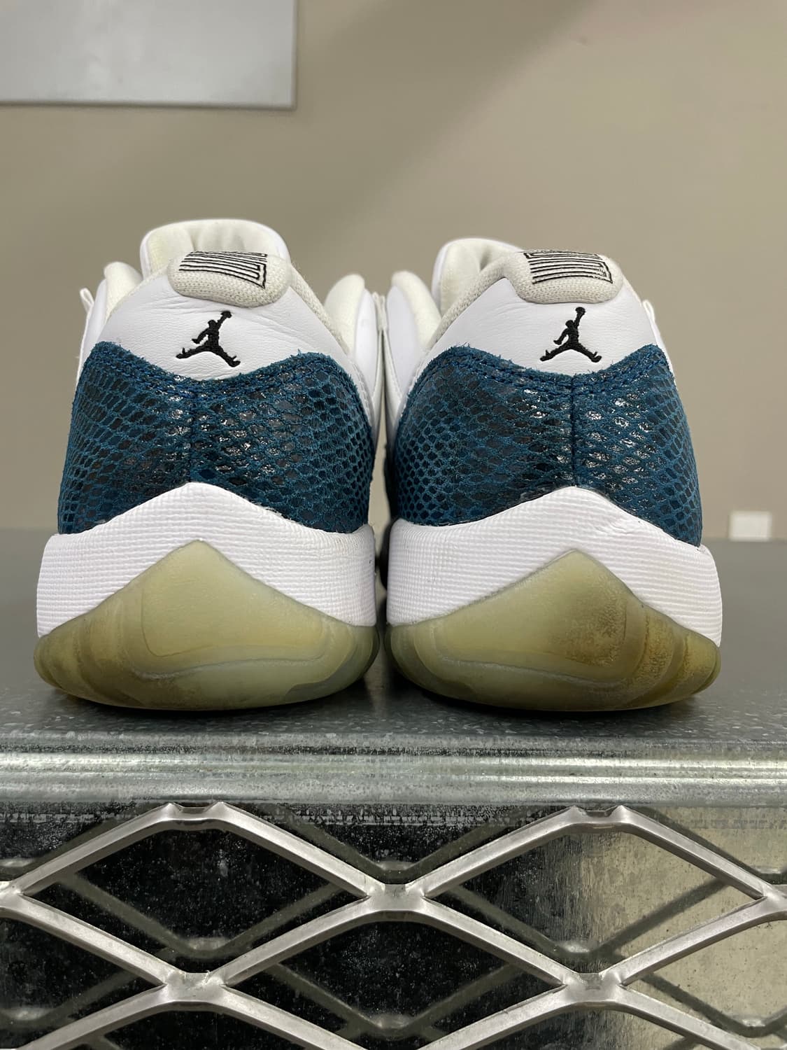 나이키 조던11 네이비 스네이크 스킨 250 (gr-4264) 상품이미지3