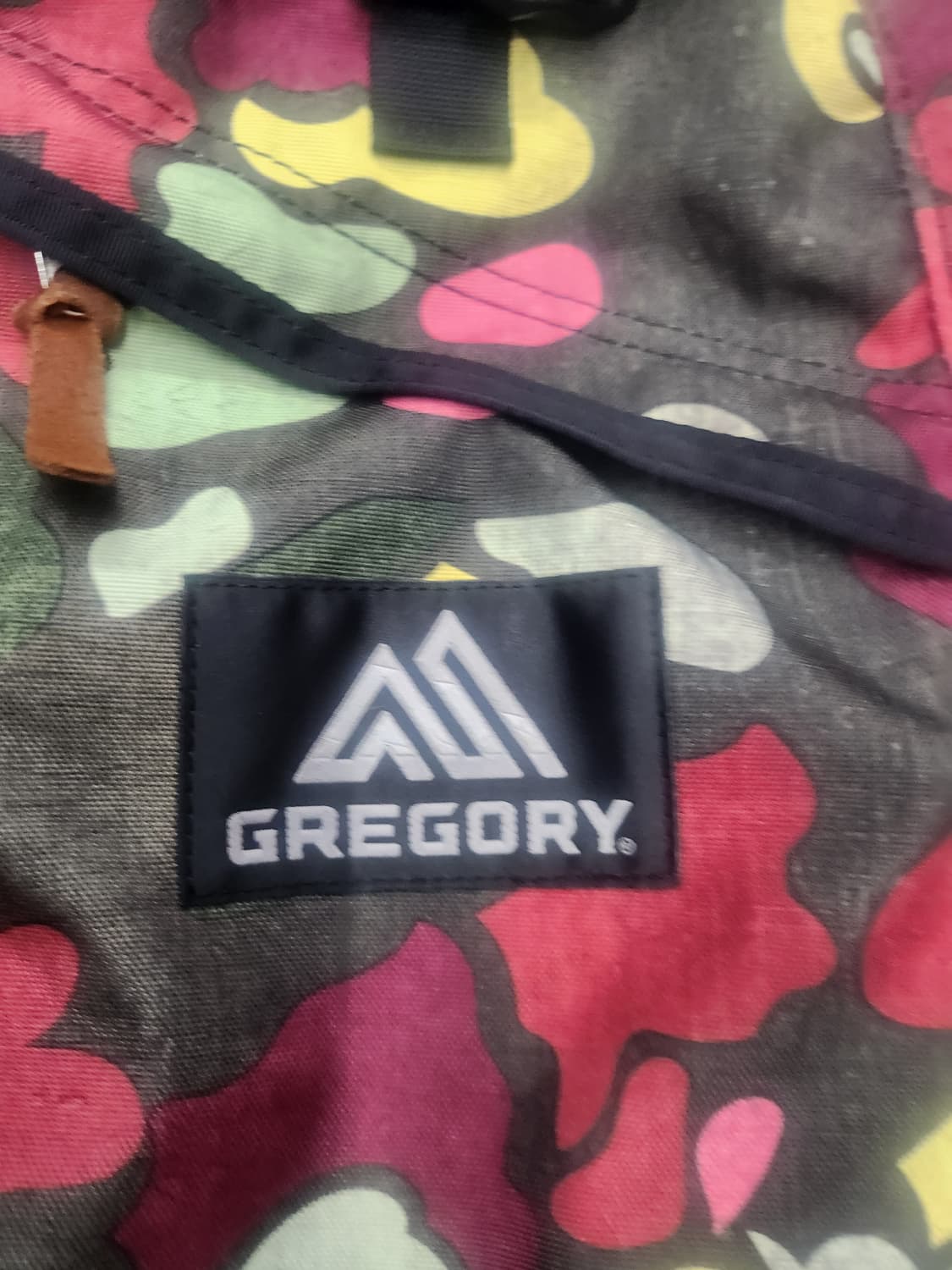 GREGORY 그레고리 카모플라쥬 백팩 상품이미지2