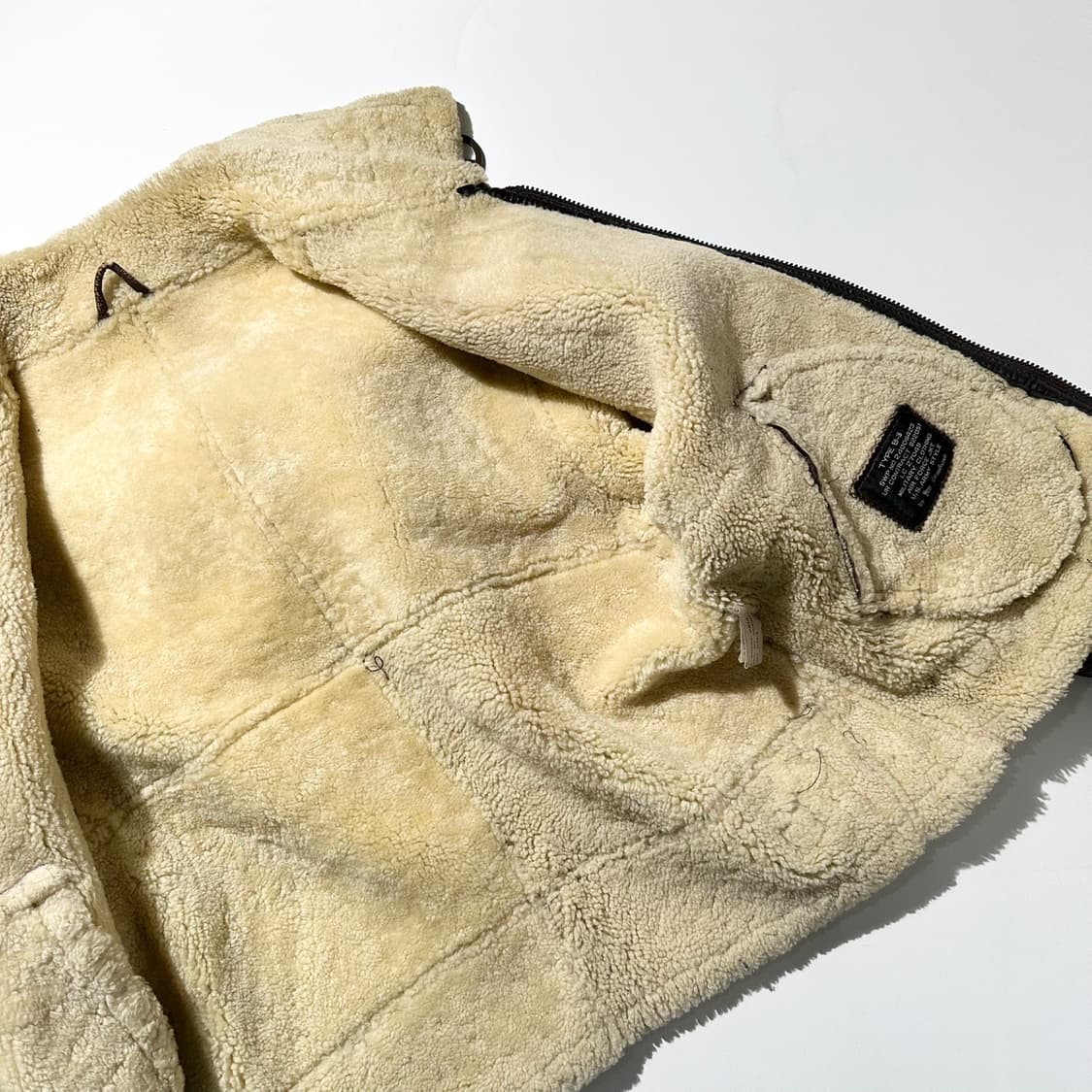 Lambspia B-3 램스킨 시어링 무스탕 봄버 자켓 상품이미지8