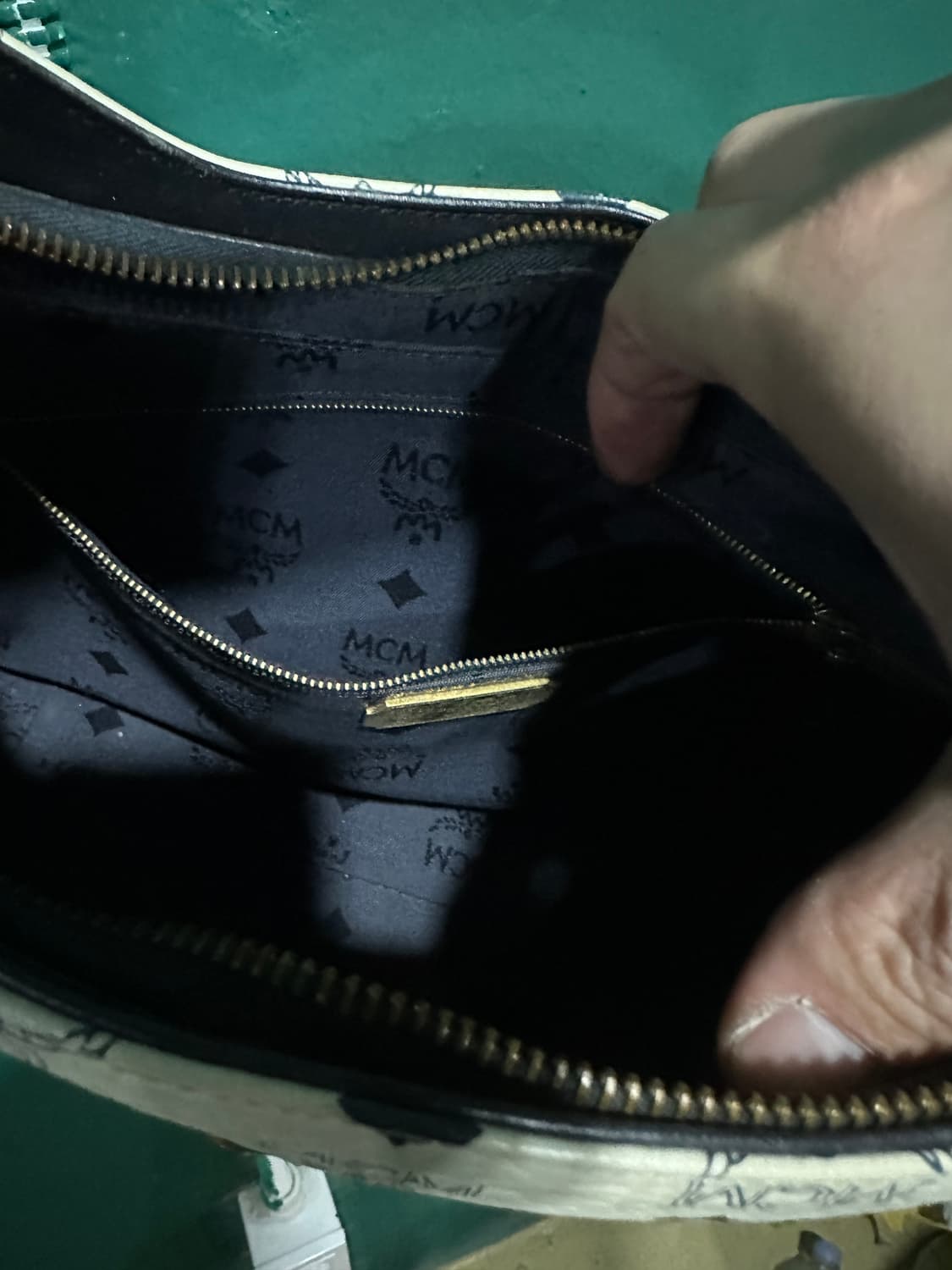 MCM 숄더백 화이트 상품이미지6